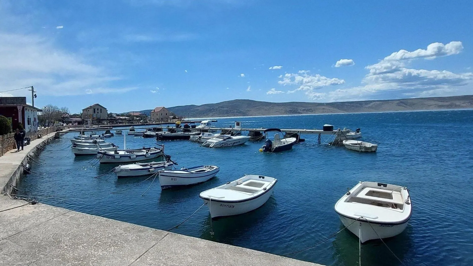 Apartments Smokvica - One Bedroom Apt Balcony Starigrad Paklenica Croácia